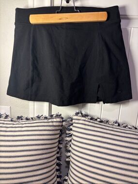 PINK Victoria's Secret Black Mini Skirt